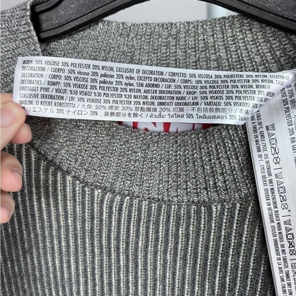 Disney Parks Store Marvel Sweater Shirt Sz 3XL Gray Red Stripe 1939 Big Tag HTF - Picture 11 of 15